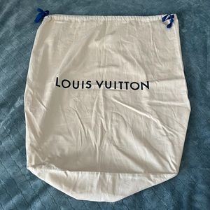 Louis‎ Vuitton luggage dust bag